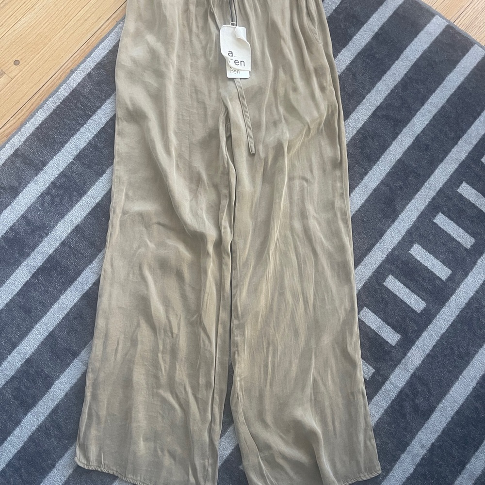 Aeren Women's Wide Leg Pants - Tan